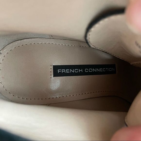 🔴 French Connection suede booties - Picture 7 of 7
